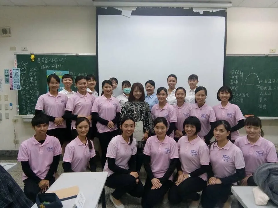 107-1形象大使團性平課程~親密關係 第3張